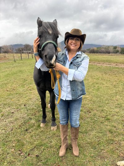 Пълна промяна: И Корнелия се стопи с "Оземпик"?