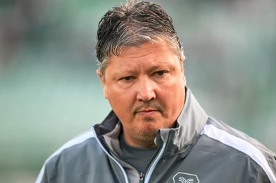 Дръж се, Голеадор: Любо Пенев бори тежък рак в германска клиника