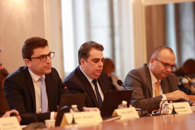 КРИБ удари рамо на властта за бюджета