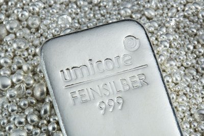 Текущата пазарна цена на среброто надхвърли психологическата граница от 60