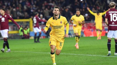 Милан си върна върха