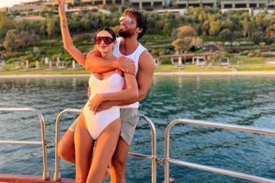 Феновете на Джан Яман внимателно следят всяка негова стъпка и