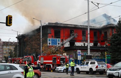 Грандиозен ремонт на чалга клуба "Син сити" го превръща отново в театър