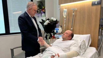 Австралийският премиер Антъни Албанезе нарече Ахмед ал Ахмед обезвредил един от