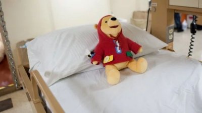 3 годишно дете почина от глад в Гърция Детето е