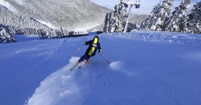 На Банско откриват сезона с три писти - само по тях има сняг