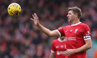 Ливърпул отново е във фокуса на футболната общественост след като