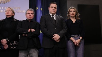 СТРАХ ТРЕСЕ: ГЕРБ и ИТН дадоха "заден" за бюджета под заплахата за нови протести