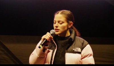 Студентката по медицина Василена: Ето ви едни пари и млъквайте, това ни казват политиците 