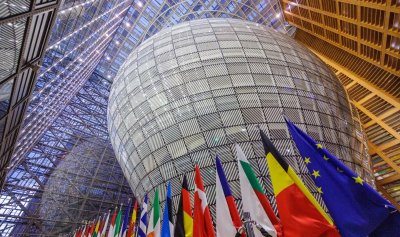 Белгия блокира плана на ЕС за заем от 210 милиарда евро за Украйна