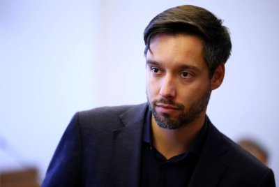 И Борис Бонев иска спешно връщане на машинния вот