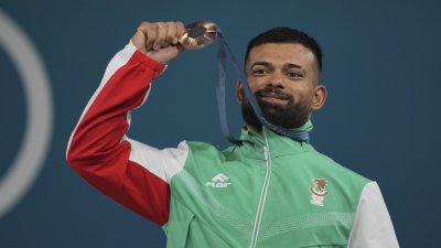 Българският състезател по вдигане на тежести Божидар Андреев е дал