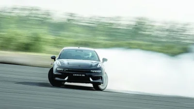 Забавят електрическите коли