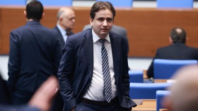 ПП-ДБ настояват за избори през март, за да няма сняг и преспи