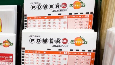 Джакпотът в лотарията „Пауърбол" в САЩ надмина 1 милиард долара