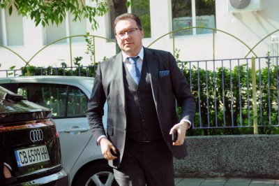 Само в Lupa.bg: Защо Даниел Митов не бе на срещата на Борисов със зам. -помощник секретаря на САЩ?