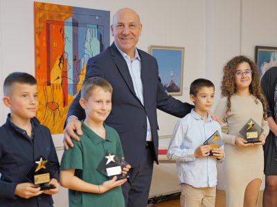 Срещу 10 млн. лв. инвестиция кметът на Поморие склони Митко Събев да спасява стадионите в региона (ВИДЕО)