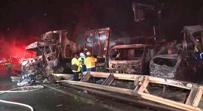 Верижна катастрофа с 56 превозни средства завърши с една жертва в Япония