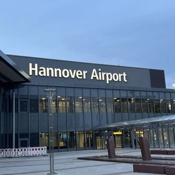 Затвориха летището в Хановер заради руски дронове