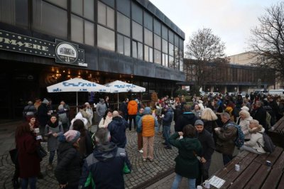 Нов протест на Асоциацията на европейските журналисти пред сградата на