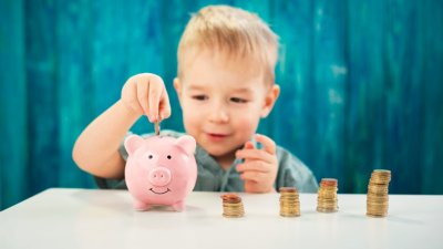 Децата и еврото: Ще ми вземат половината от касичката!