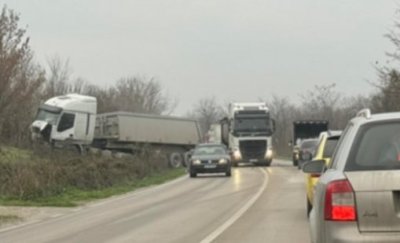 Пореден ужас: 18-годишно момиче загина в катастрофа край Варна