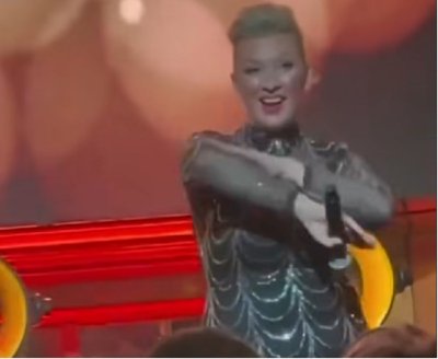 ХИТ ВИДЕО: Вижте какво тлъсто прасе е станала Маша Захарова