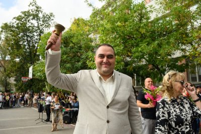 Прокуратурата обжалва гаранцията на директора с камерите в тоалетните