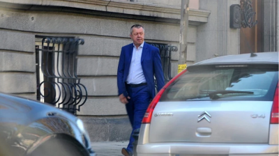 Вълка се пенсионира, ще живее в Швейцария 