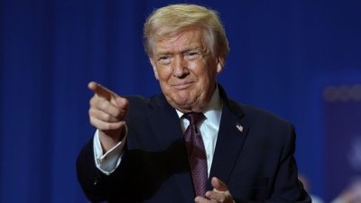 Тръмп отзовава 29 посланици