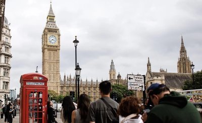 Лондон затваря касичката: Българите на Острова го закъсаха, английските пенсии им се изплъзват   