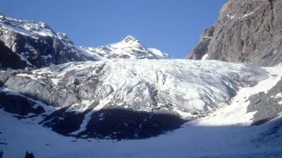 Ледникът Твейтс огромен шелфов ледник в Антарктика е получил зловещото