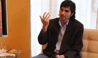 Бай Милен Русков не е изтрезнял: Тръмп да купи Европа, либерастите да му носят топките!