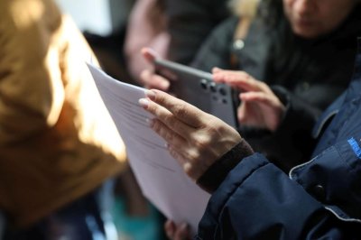 Продължават засилените проверки за необосновано покачване на цени