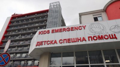 Седмокласник падна от 7-ия етаж, 11-годишно дете получи инсулт