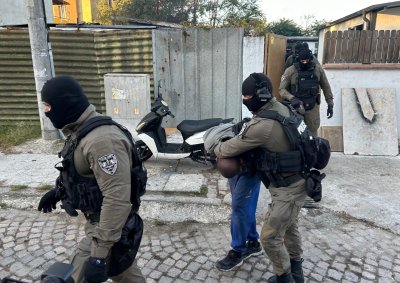 Равносметката на МВР: Връхлита ни нарко цунами 