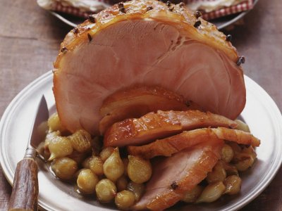 Продукти1 ½ кг цяло парче варена шунка от бут може