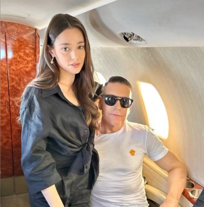 Валерия от &bdquo;Ергенът&ldquo; се разяри: Ваньо Алексиев не ме крие вкъщи