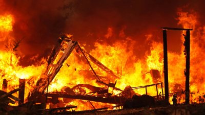 Мъж подпали къщата си в Плевенско