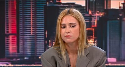 Декември е време да си у дома Това сподели актрисата