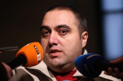 Директорът на 138-о училище: Атакуват ме заради спечелен проект и снимка с Терзиев