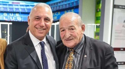 Стоичков се поклони пред Димитър Пенев със силни думи