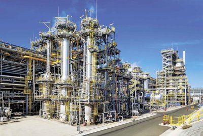 Бургаската рафинерия отново е в играта - "Шеврон" дава $22 млрд. за &bdquo;Лукойл&ldquo; 