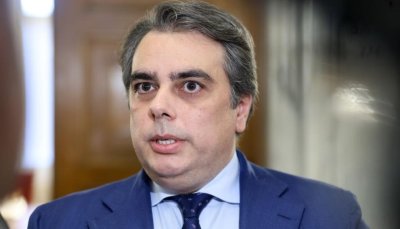 Смес от празнична еуфория и дълбоко вкоренен страх от поскъпване