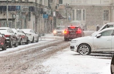 61 снегорина чистят София, няма опасност от поледици