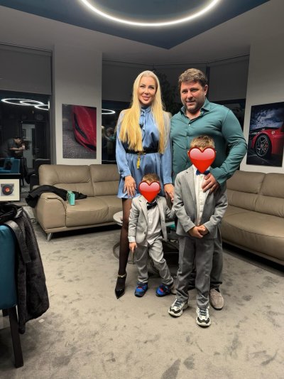 Антония Петрова яде пържоли на Бъдни вечер