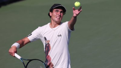 Националът на България за Купа Дейвис Иван Иванов се класира