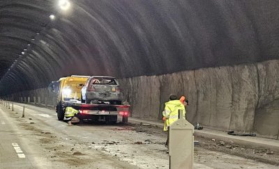 Катастрофа блокира тунел "Топли дол" на "Хемус" (СНИМКИ)