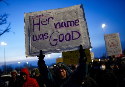 Около 1000 протеста са планирани в САЩ след стрелбата по Рене Гуд