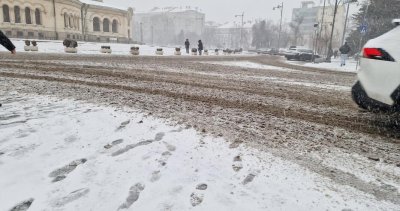 109 снегорина чистят улиците на София съобщи на брифинг в